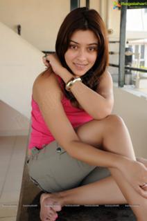 Payal Ghosh feet photo 3