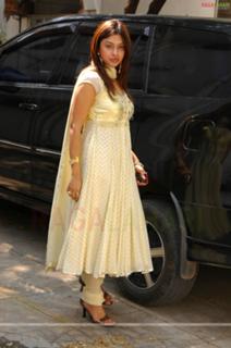 Payal Ghosh feet photo 15