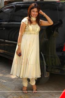 Payal Ghosh feet photo 11