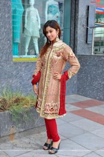 Payal Ghosh feet photo 12