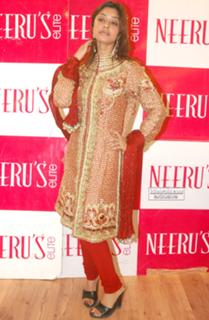 Payal Ghosh feet photo 14