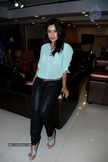 Payal Ghosh feet photo 20