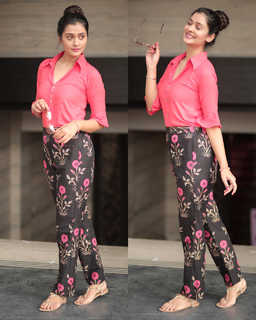 Payal Rajput feet photo 2