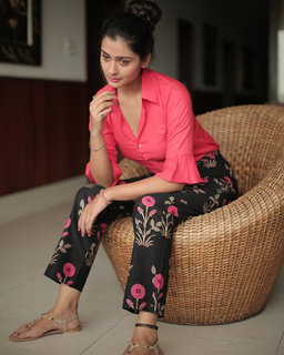 Payal Rajput feet photo 1