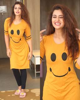 Payal Rajput feet photo 17