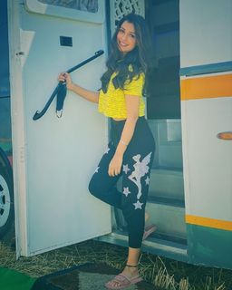 Payal Rajput feet photo 11