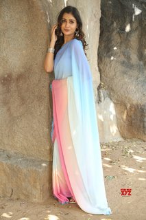 Payal Rajput feet photo 18