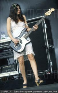 Paz Lenchantin feet photo 3