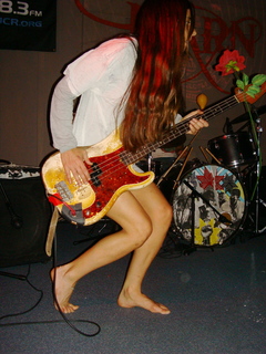 Paz Lenchantin feet photo 14