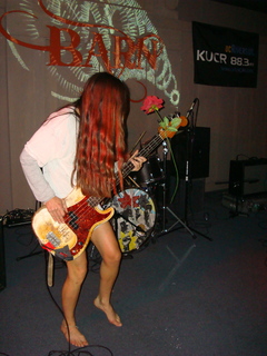 Paz Lenchantin feet photo 11
