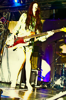Paz Lenchantin feet photo 19