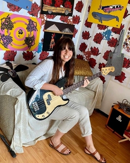 Paz Lenchantin feet photo 17