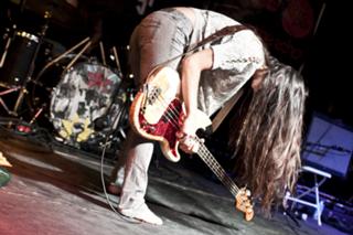 Paz Lenchantin feet photo 12