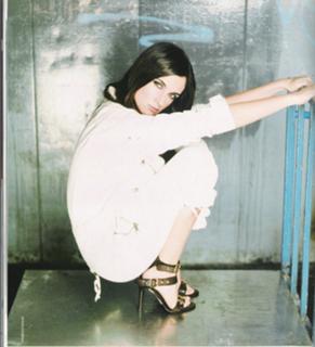 Paz Vega feet photo thumbnail