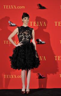 Paz Vega feet photo thumbnail