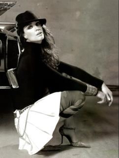 Paz Vega feet photo thumbnail
