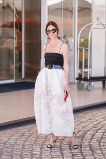 Paz Vega feet photo thumbnail