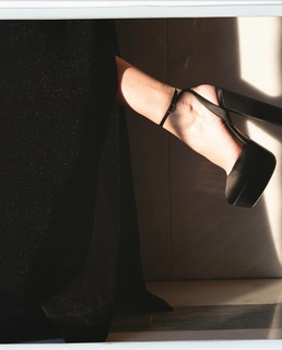 Paz Vega feet photo thumbnail