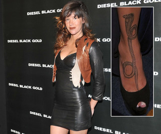 Paz de la Huerta feet photo 19