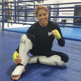 Pearl Gonzalez feet photo 3