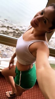 Pearl Gonzalez feet photo 19