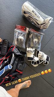 Pearl Gonzalez feet photo 8