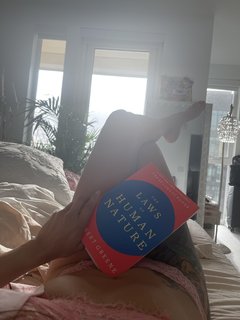 Pearl Gonzalez feet photo 4