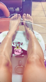 Pearl Gonzalez feet photo 2