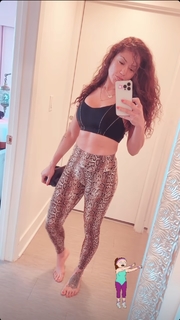 Pearl Gonzalez feet photo 2