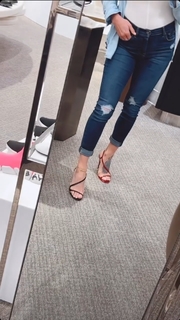 Pearl Gonzalez feet photo 15