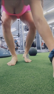 Pearl Gonzalez feet photo 1