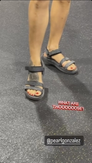 Pearl Gonzalez feet photo 16