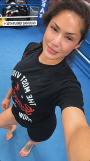 Pearl Gonzalez feet photo 11