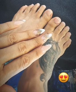 Pearl Gonzalez feet photo 10