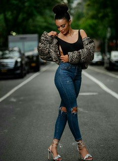 Pearl Thusi feet photo 16
