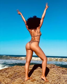 Pearl Thusi feet photo 5
