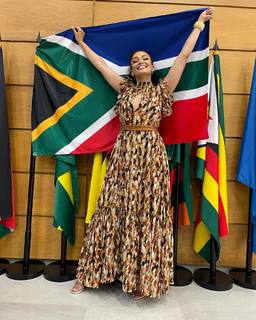Pearl Thusi feet photo 18