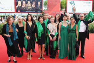 Pegah Ferydoni feet photo 11