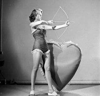 Peggie Castle feet photo 19