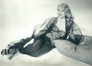 Peggie Castle feet photo 2