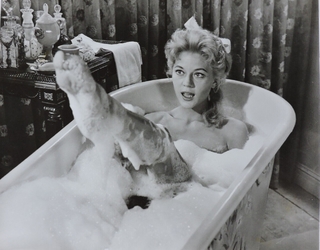 Peggie Castle feet photo 16
