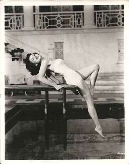 Peggie Castle feet photo 6