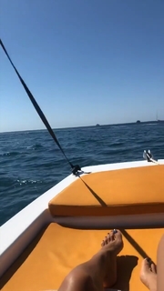 Peggy Gou feet photo thumbnail