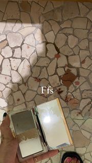 Peggy Gou feet photo thumbnail