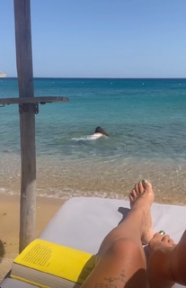 Peggy Gou feet photo thumbnail