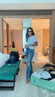 Peggy Gou feet photo thumbnail