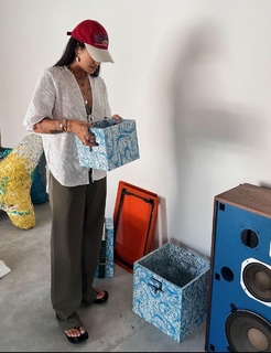 Peggy Gou feet photo thumbnail