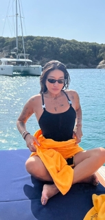 Peggy Gou feet photo thumbnail