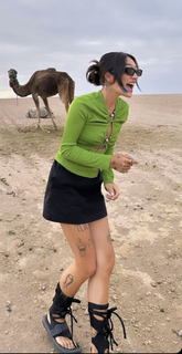 Peggy Gou feet photo thumbnail