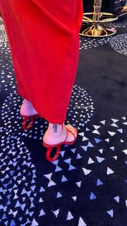 Peggy Gou feet photo thumbnail